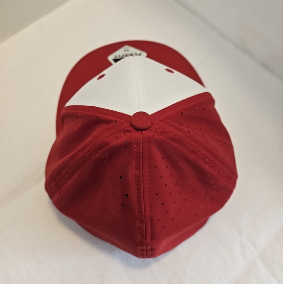 EvoShield Flexfit South Bend Cubs Minor League Red/Whit Trucker Baseball Cap - Picture 10 of 10